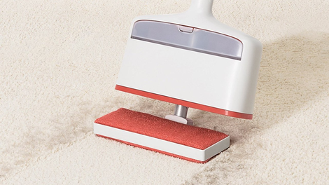 OXO Good Grips Furlifter | $33 | Amazon